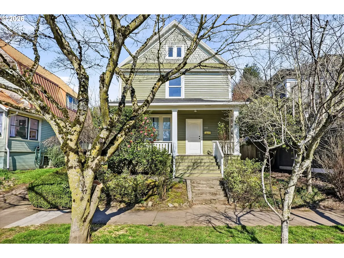 3923 SE Main St, Portland, OR 97214 - #1