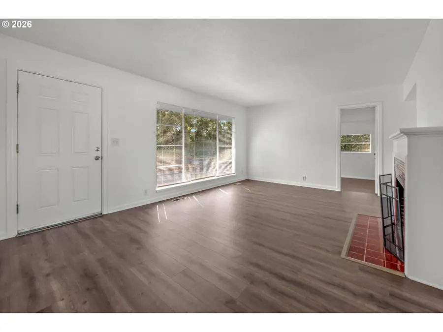 1745 SE 176th Ave, Portland, OR 97233 - #3