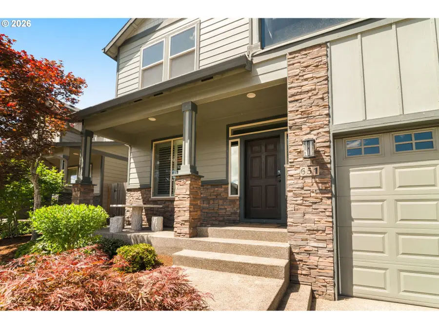 651 W U St, Washougal, WA 98671 - #2