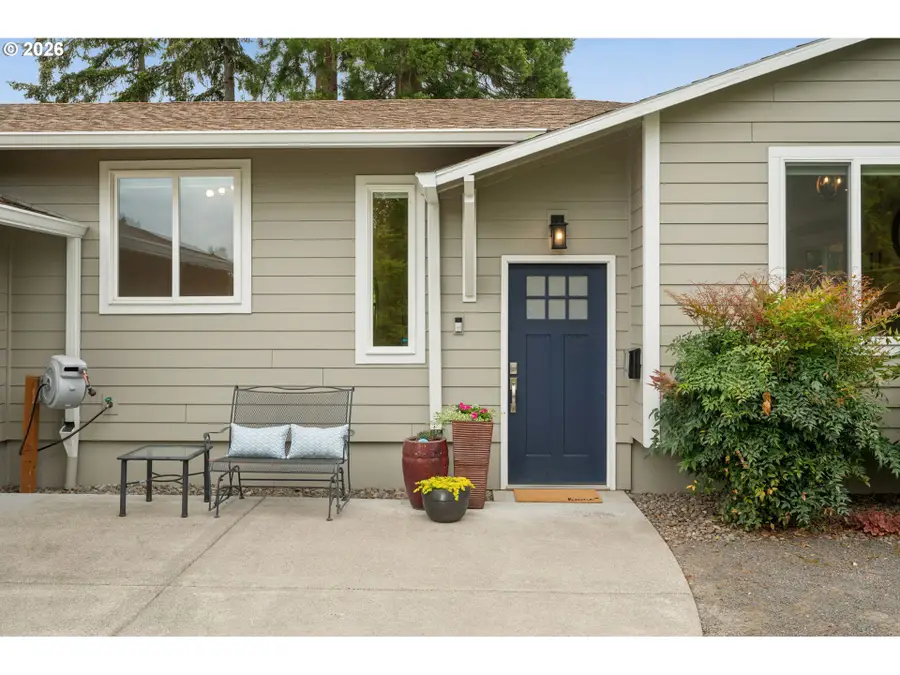 6330 SW Fisher Ave, Beaverton, OR 97008 - #2
