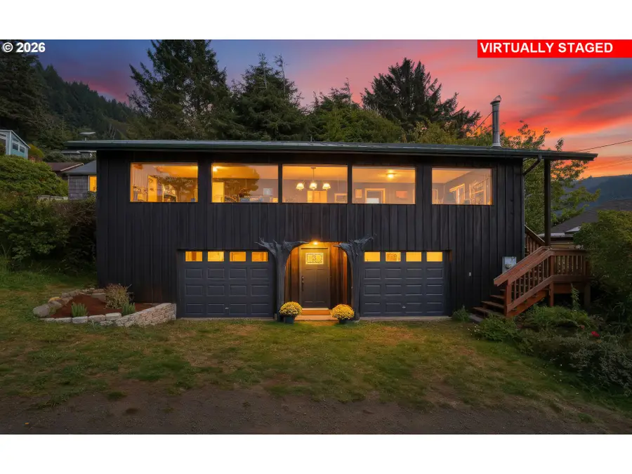 242 Prospect Ave, Yachats, OR 97498 - #2