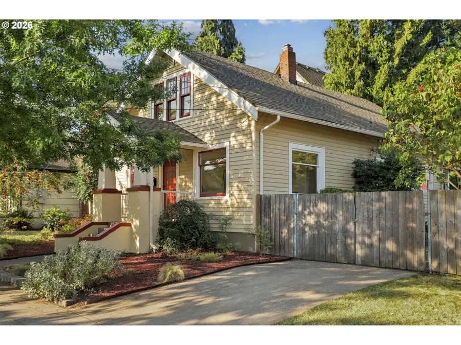 6535 N Maryland Ave, Portland, OR 97217 - #2