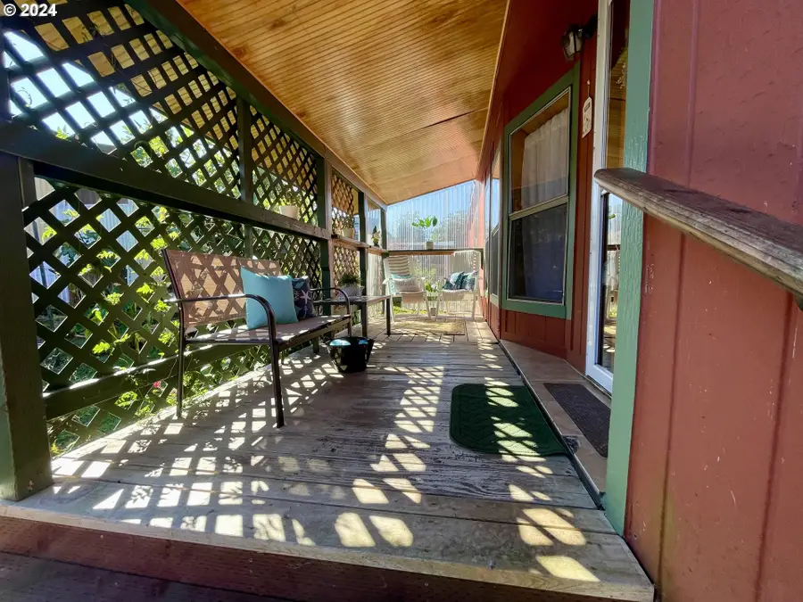 16391 Highway 101 #48, Brookings, OR 97415 - Image #3