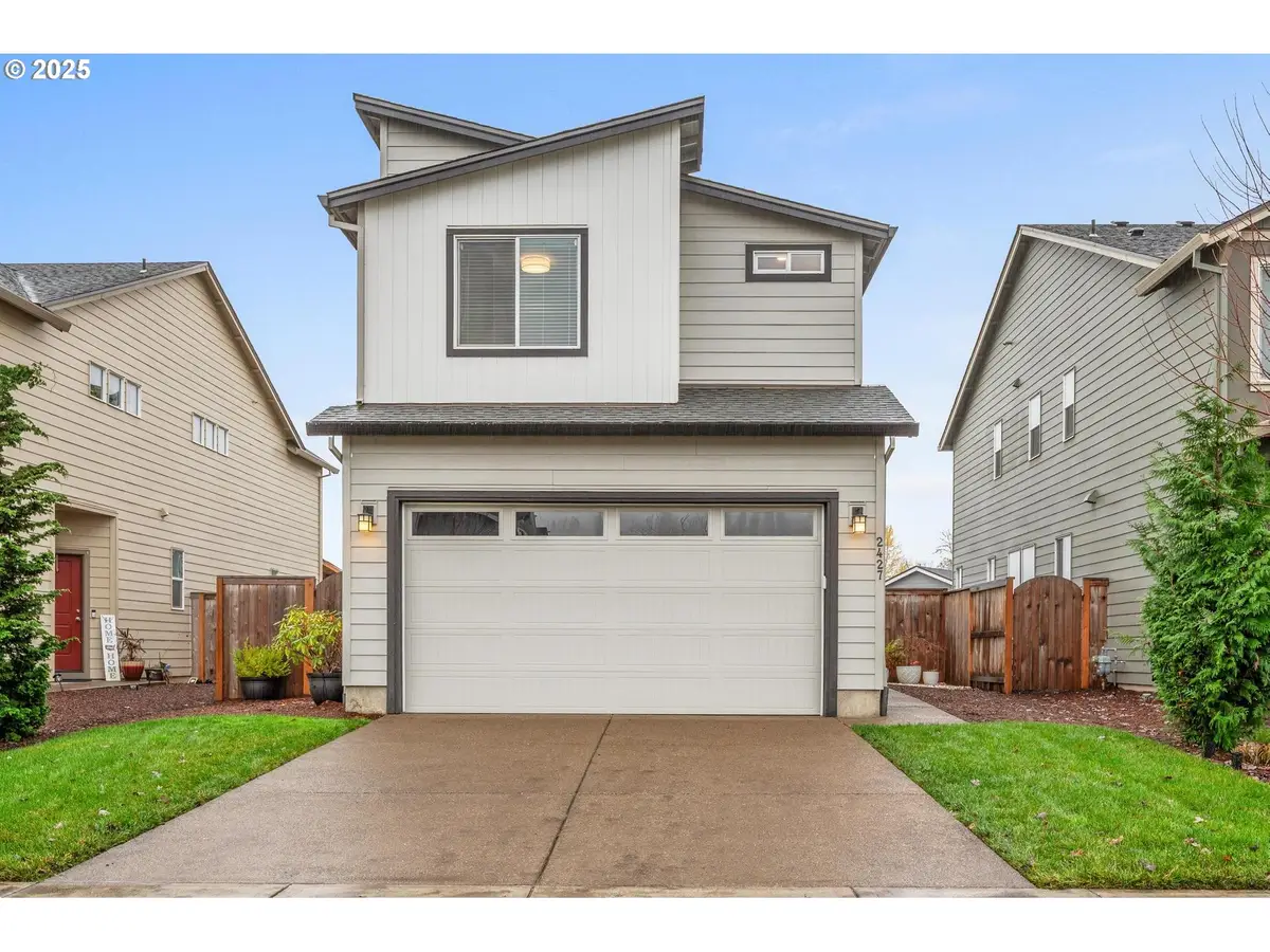 2427 S Linden St, Cornelius, OR 97113 - Image #1