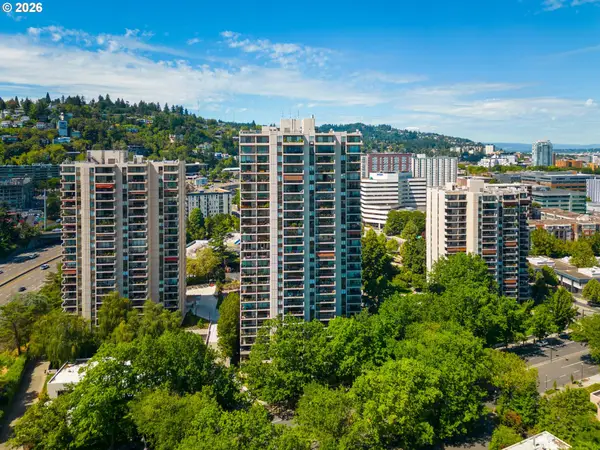 2211 SW 1st Ave #303, Portland, OR 97201
