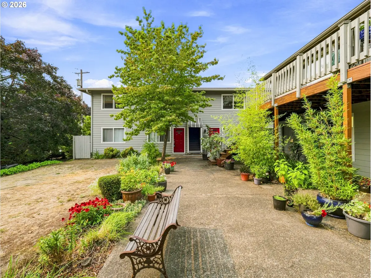 7007 N Burlington Ave, Portland, OR 97203 - #1