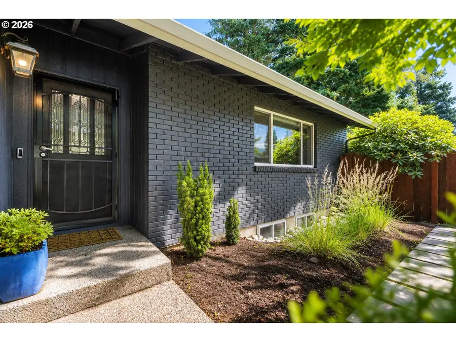 16011 NE Rose Pkwy, Portland, OR 97230 - #2