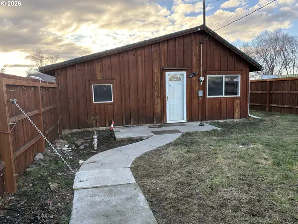 1235 NW Harwood St, Prineville, OR 97754