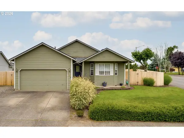 730 E 15th Cir, LaCenter, WA 98629