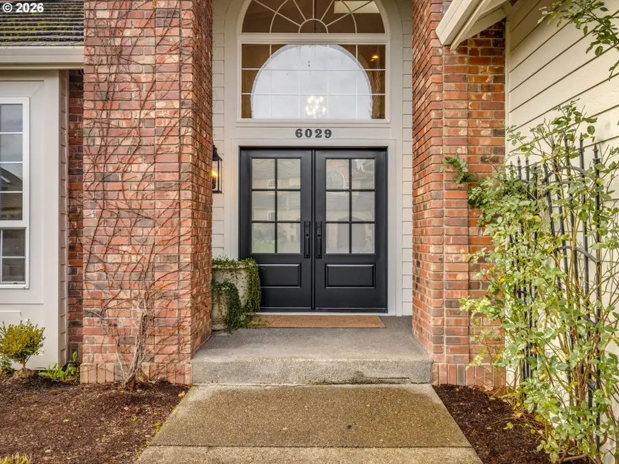 6029 NW El Rey Dr, Camas, WA 98607 - Image #3