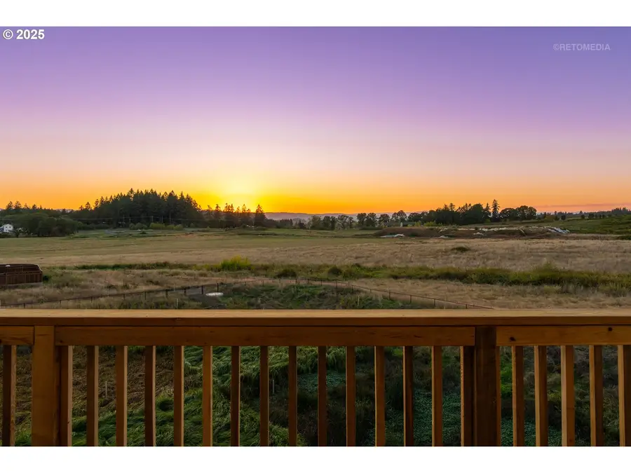 12305 SW Silvertip St, Beaverton, OR 97007 - Image #2