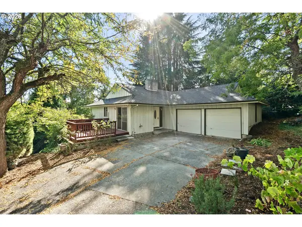 1085 SW Hillcroft Ave, Portland, OR 97225