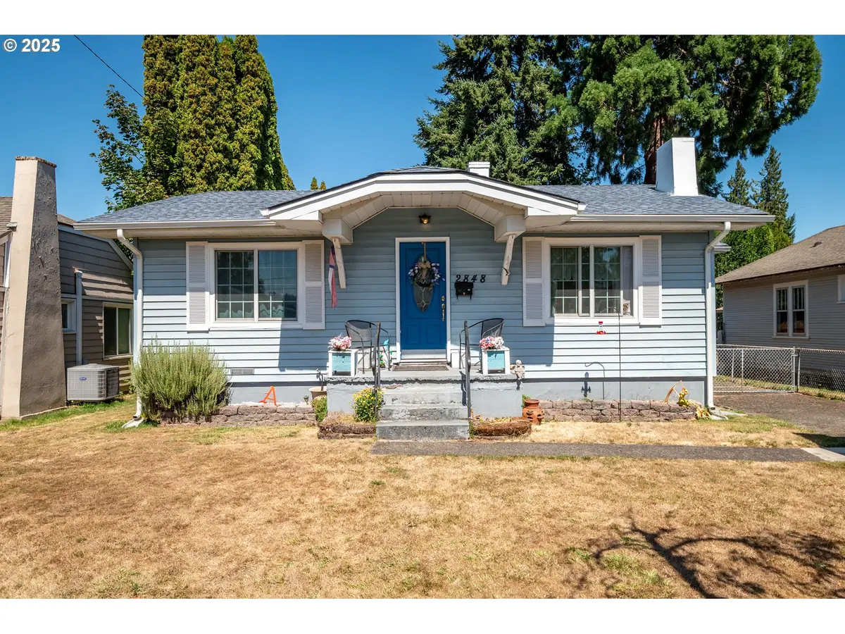 2848 Dover St, Longview, WA 98632 - Image #1