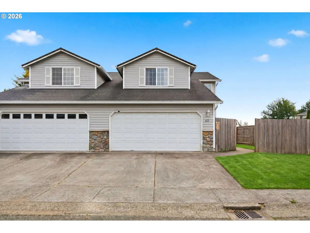 613 SW 13th St, Battle Ground, WA 98604 - #1