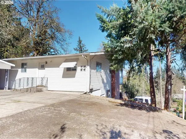 2145 Webb St, WestLinn, OR 97068