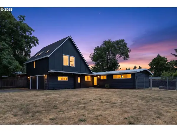 1696 Larkspur Loop, Eugene, OR 97401