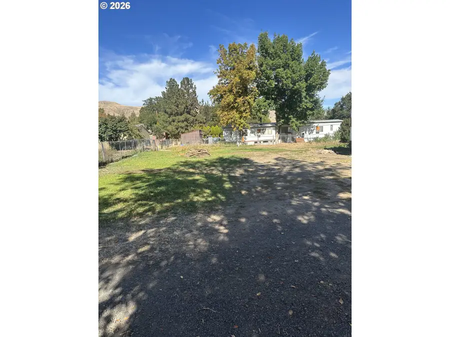 57633 Tygh Valley Rd, Tygh Valley, OR 97063 - #2