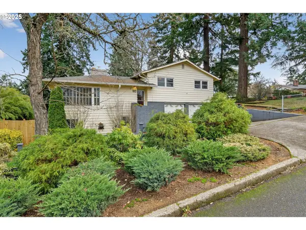 110 NE 130th Pl, Portland, OR 97230