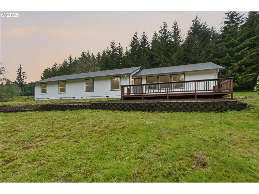 73345 Apiary Rd, Rainier, OR 97048 - Image #3