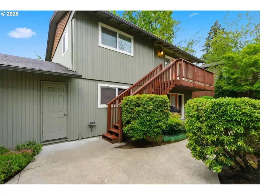 2945 SW Miles St, Portland, OR 97219 - #2