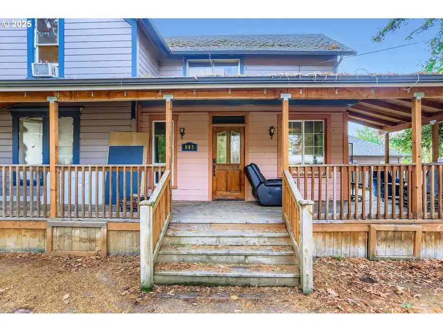 845 SW Blaine St, McMinnville, OR 97128 - Image #3