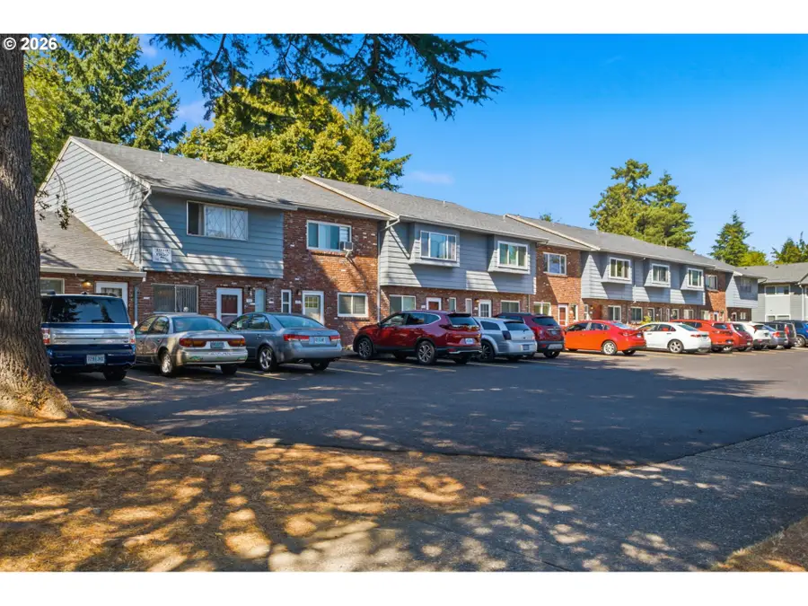 1929 NE 19th St, Gresham, OR 97030 - #2