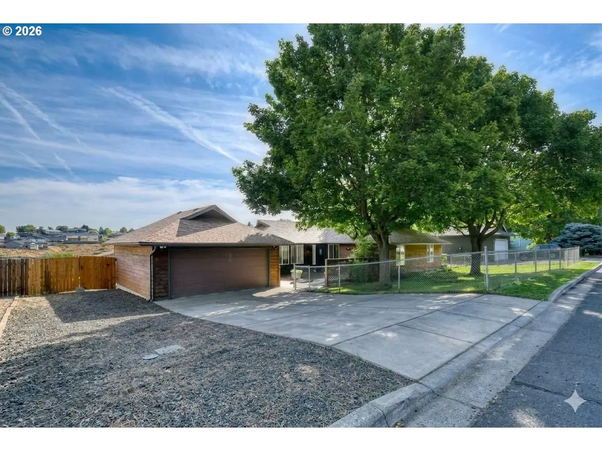 1841 SW Athens Ave, Pendleton, OR 97801 - #1