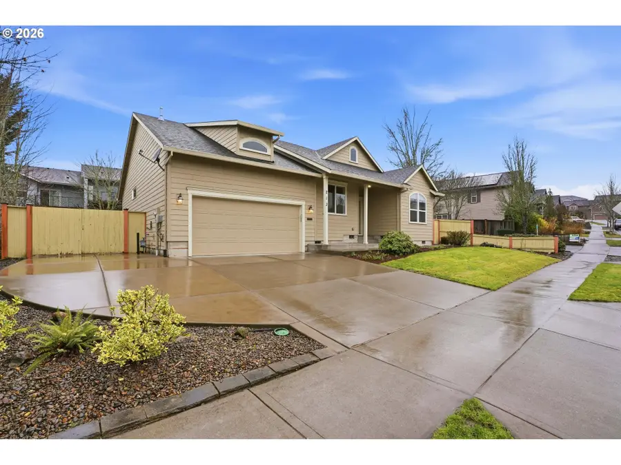 213 SW Blue Heron Ct, McMinnville, OR 97128 - #3