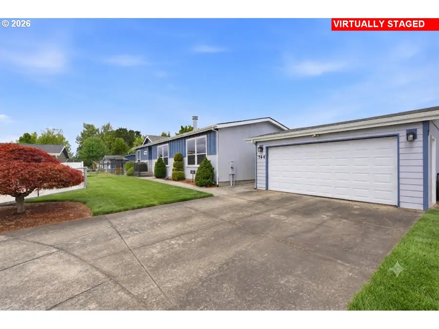 744 Saint James Pl, Molalla, OR 97038 - #2