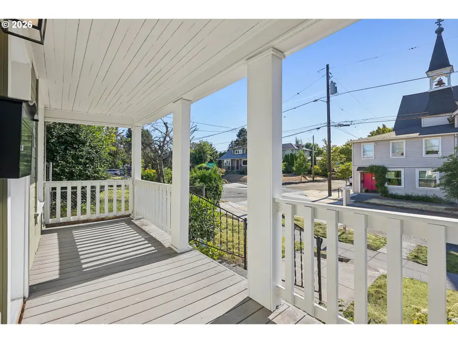 6404 NE 10th Ave, Portland, OR 97211 - #3