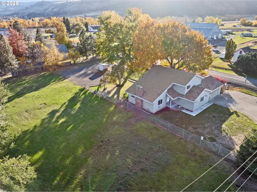 61764 Blackhawk Trail Ln, La Grande, OR 97850 - Image #3