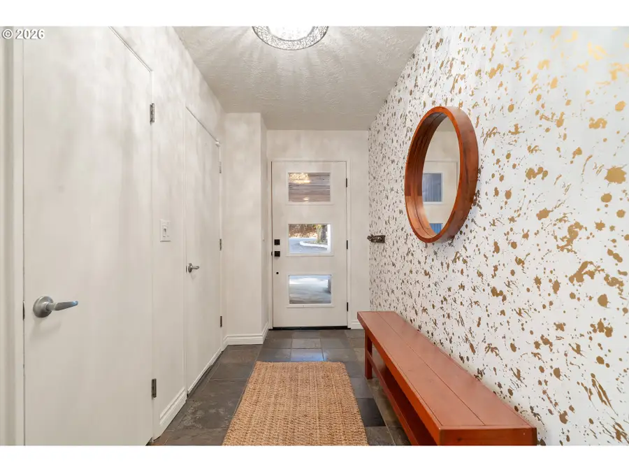 3124 SW Arnold St, Portland, OR 97219 - #3