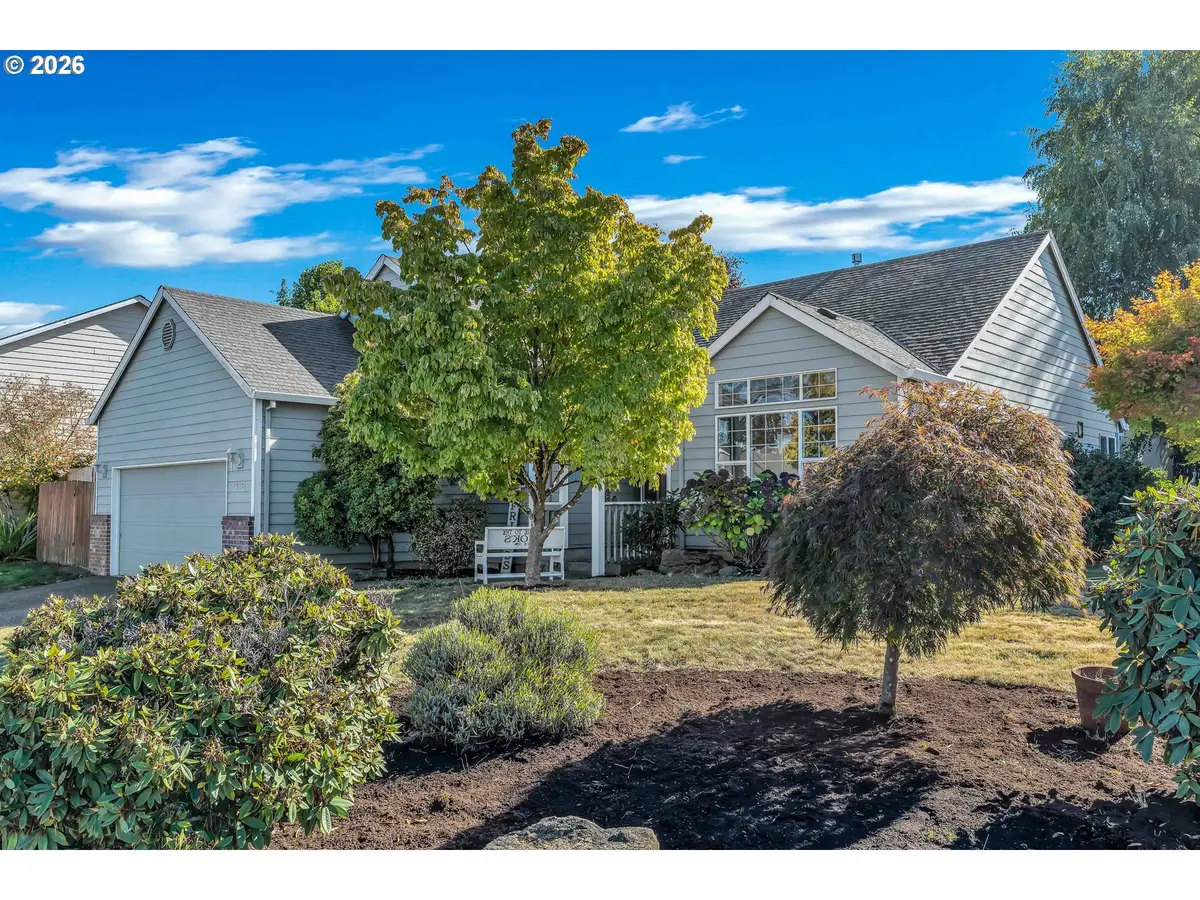 15054 Pebble Beach Dr, Oregon City, OR 97045 - #1