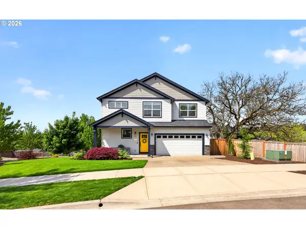 191 SW Mt St Helens St, McMinnville, OR 97128