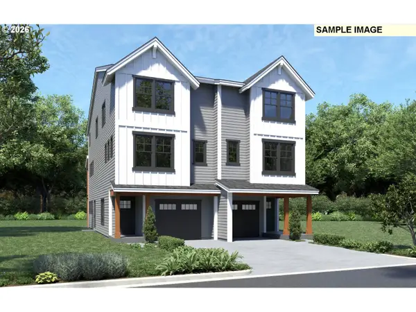 13144 Seasons Ln, OregonCity, OR 97045