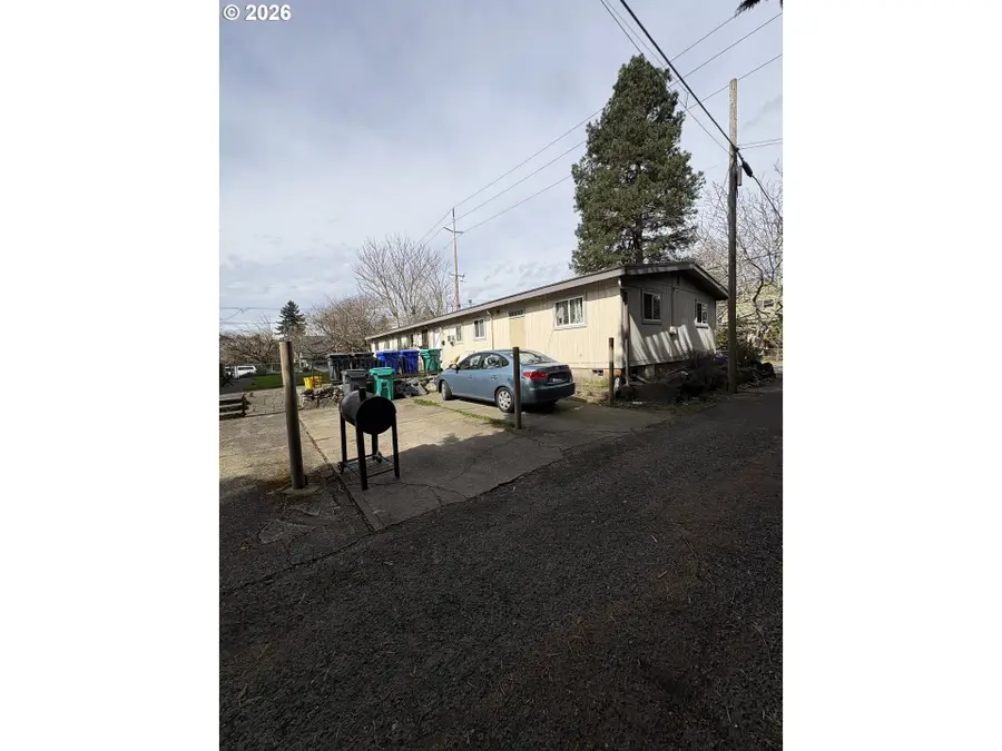 424 N Skidmore St, Portland, OR 97217 - #3
