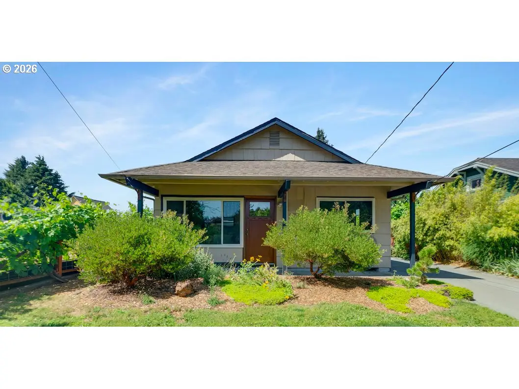 8329 SE Morrison St, Portland, OR 97216 - #1