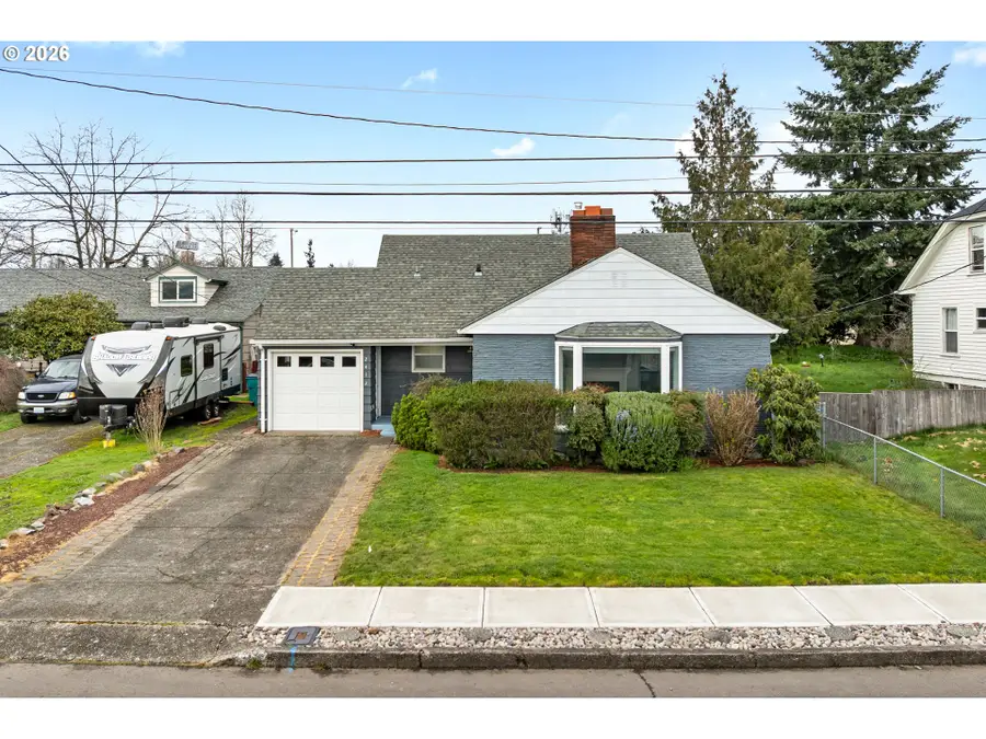 2412 E 6th St, Vancouver, WA 98661 - #2