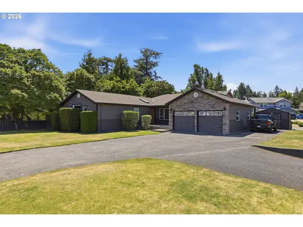1651 NE 134th Pl, Portland, OR 97230