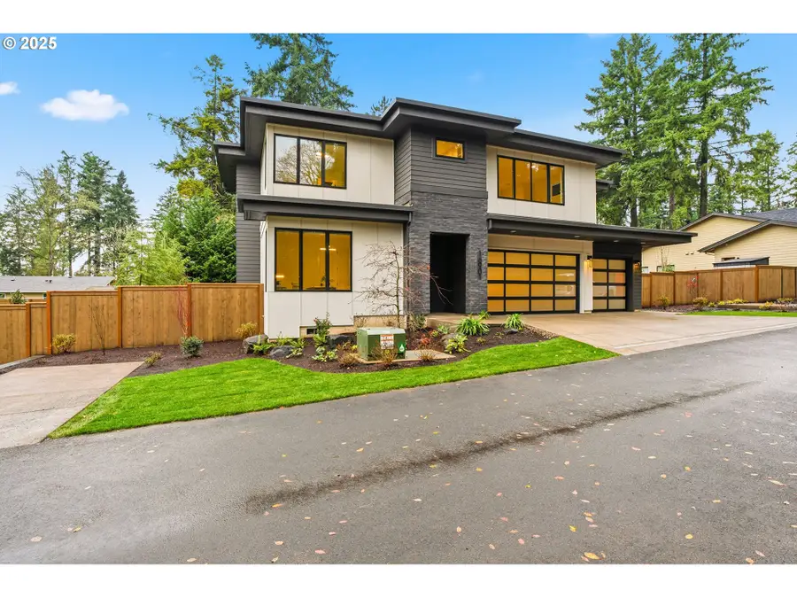 16901 Kara Ln, Lake Oswego, OR 97035 - Image #2