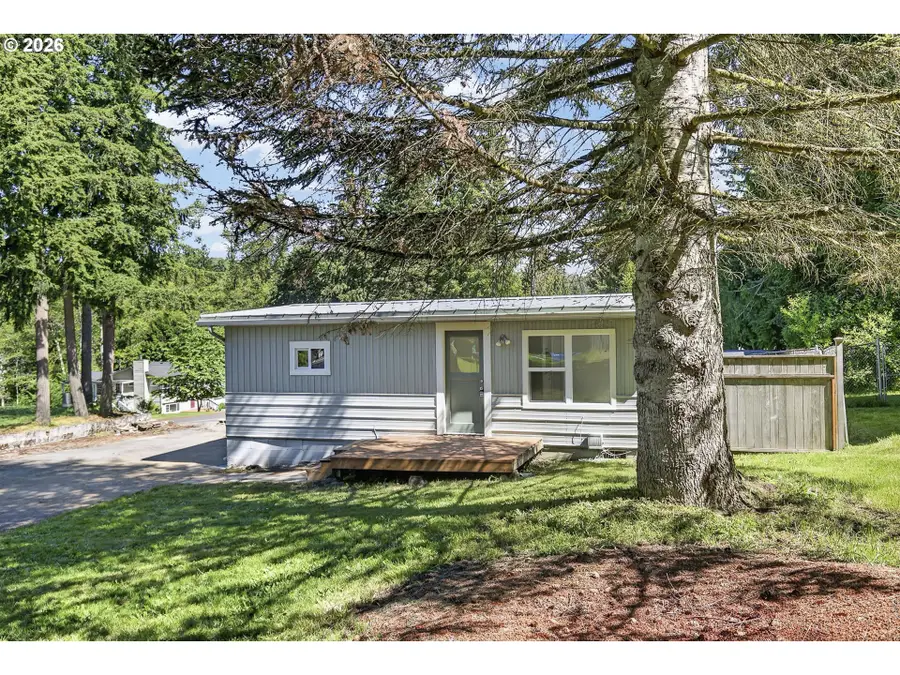 101 Gatewood Dr, Kelso, WA 98626 - #3