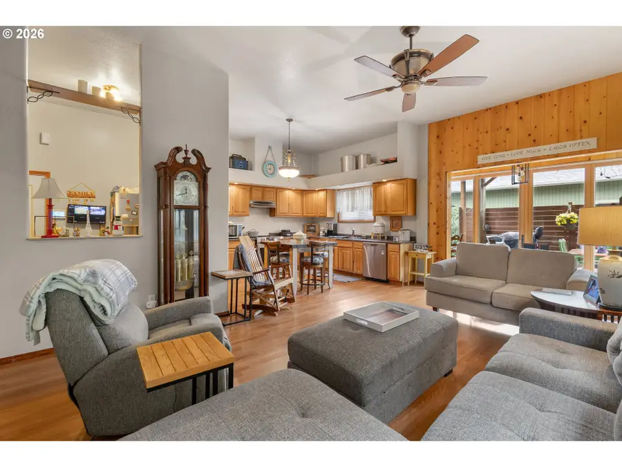 1700 203rd Ln, Long Beach North Beach Peninsula, WA 98640 - #2