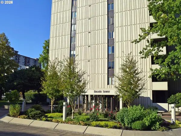 2211 SW 1st Ave #1704, Portland, OR 97201