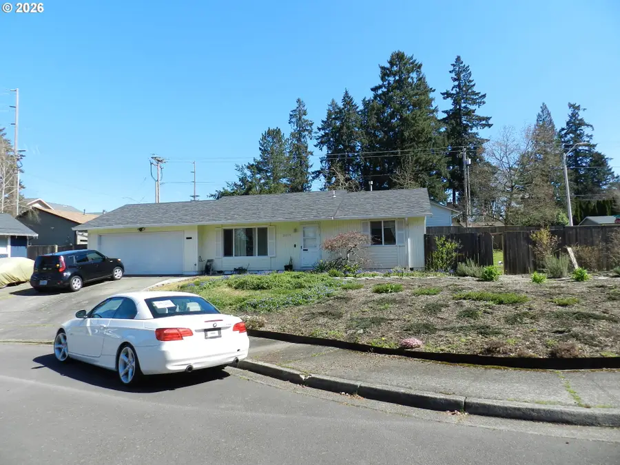 2375 SE Washington Ct, Hillsboro, OR 97123 - #2