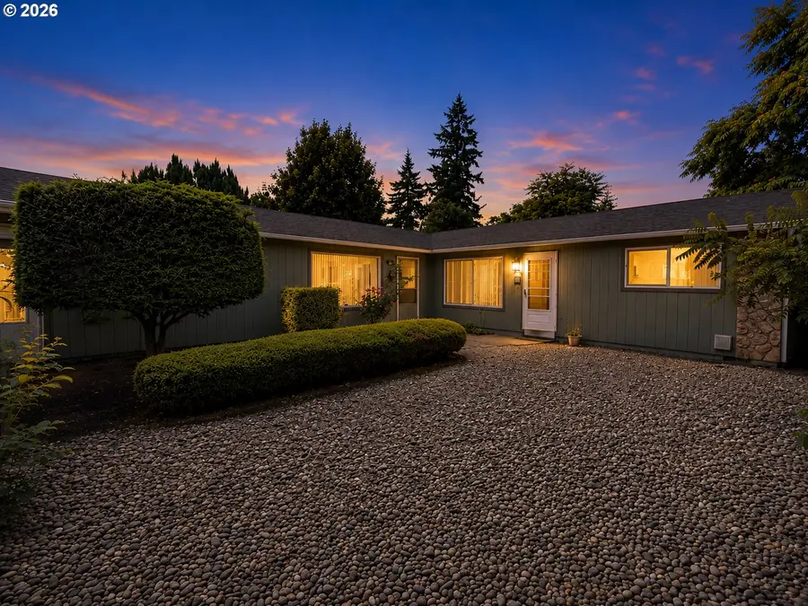 6223 SE 93rd Ave, Portland, OR 97266 - #2