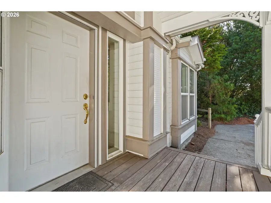 428 Sherwood Loop, Florence, OR 97439 - #3