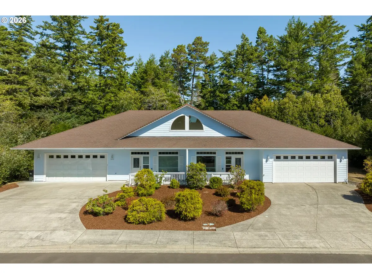 1011 10th St, Florence, OR 97439 - #1