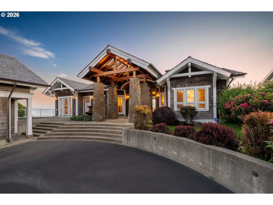 280 Fall Creek Dr, Tillamook, OR 97141 - #2