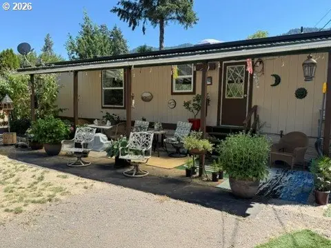 47767 Harris St, Oakridge, OR 97463 - #1