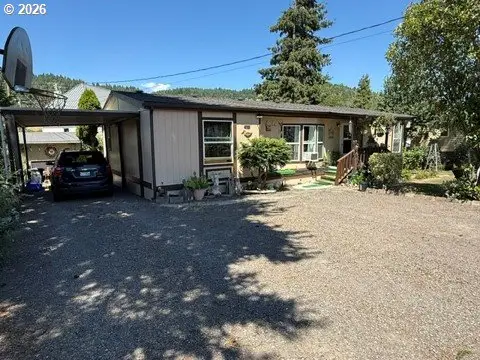 47767 Harris St, Oakridge, OR 97463 - #3